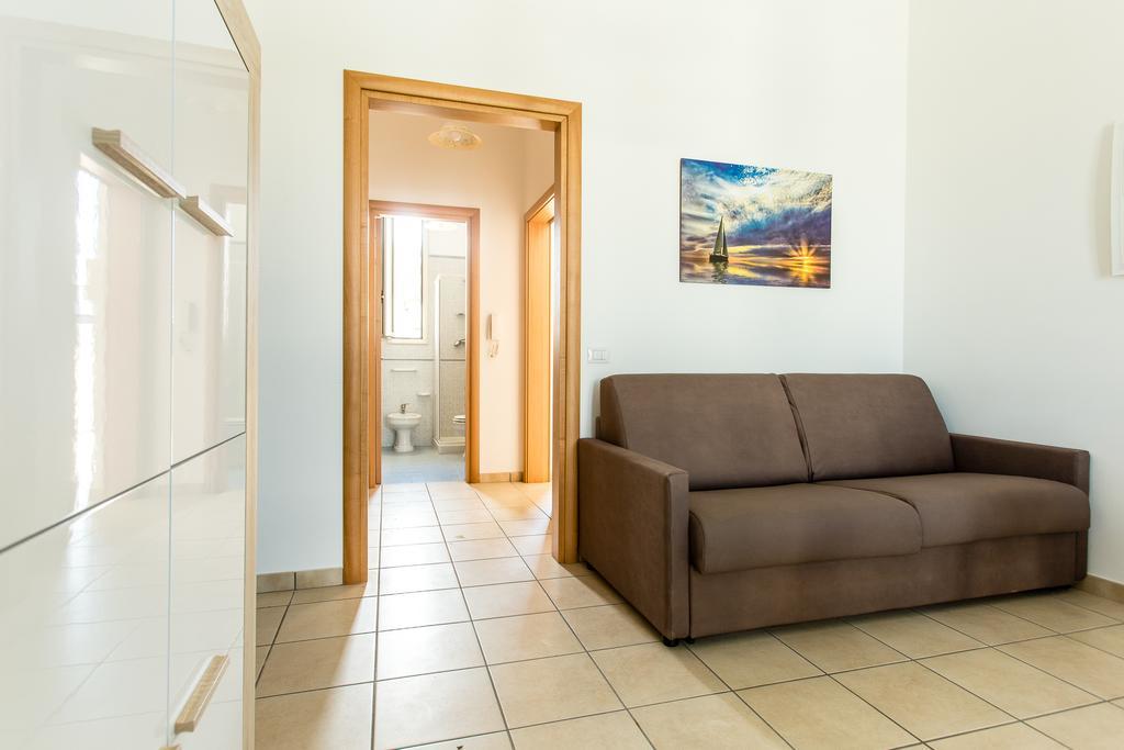 Complesso Gardencasa Villa Torre Suda Exterior photo